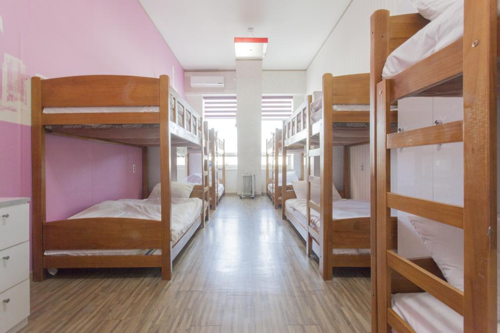 בוסאן Terra Guesthouse מראה חיצוני תמונה