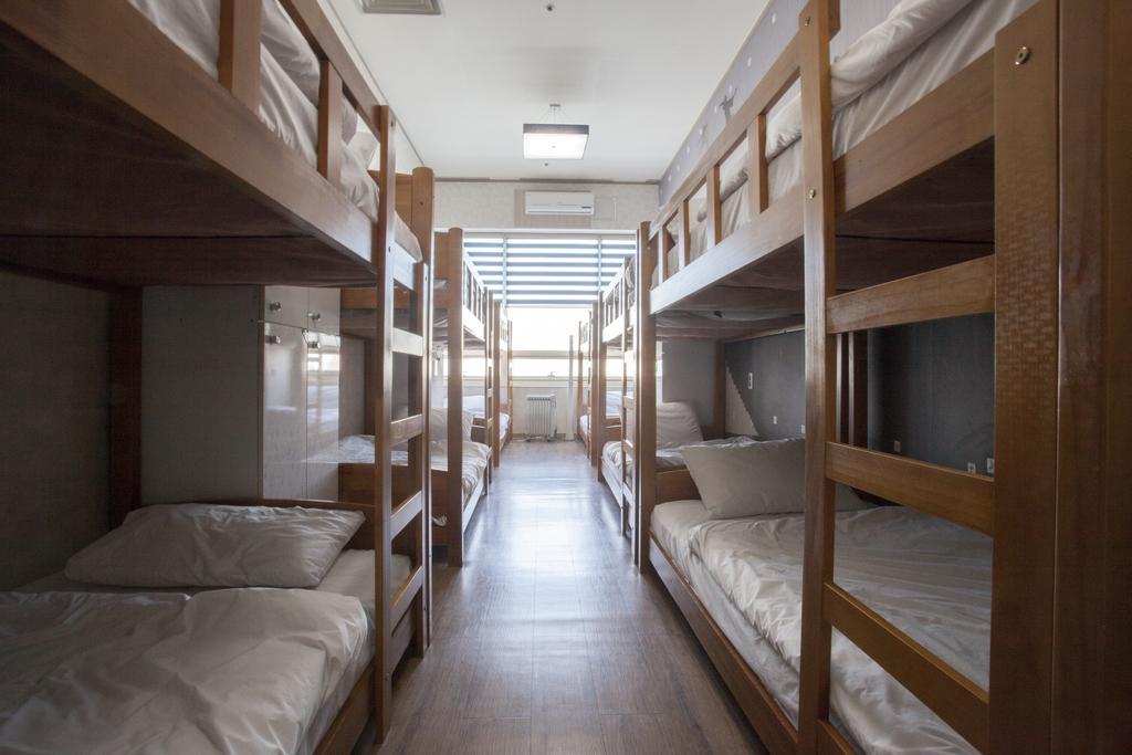 בוסאן Terra Guesthouse מראה חיצוני תמונה